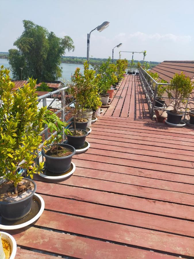 קמפונג צ'אם Phalla Riverside מראה חיצוני תמונה