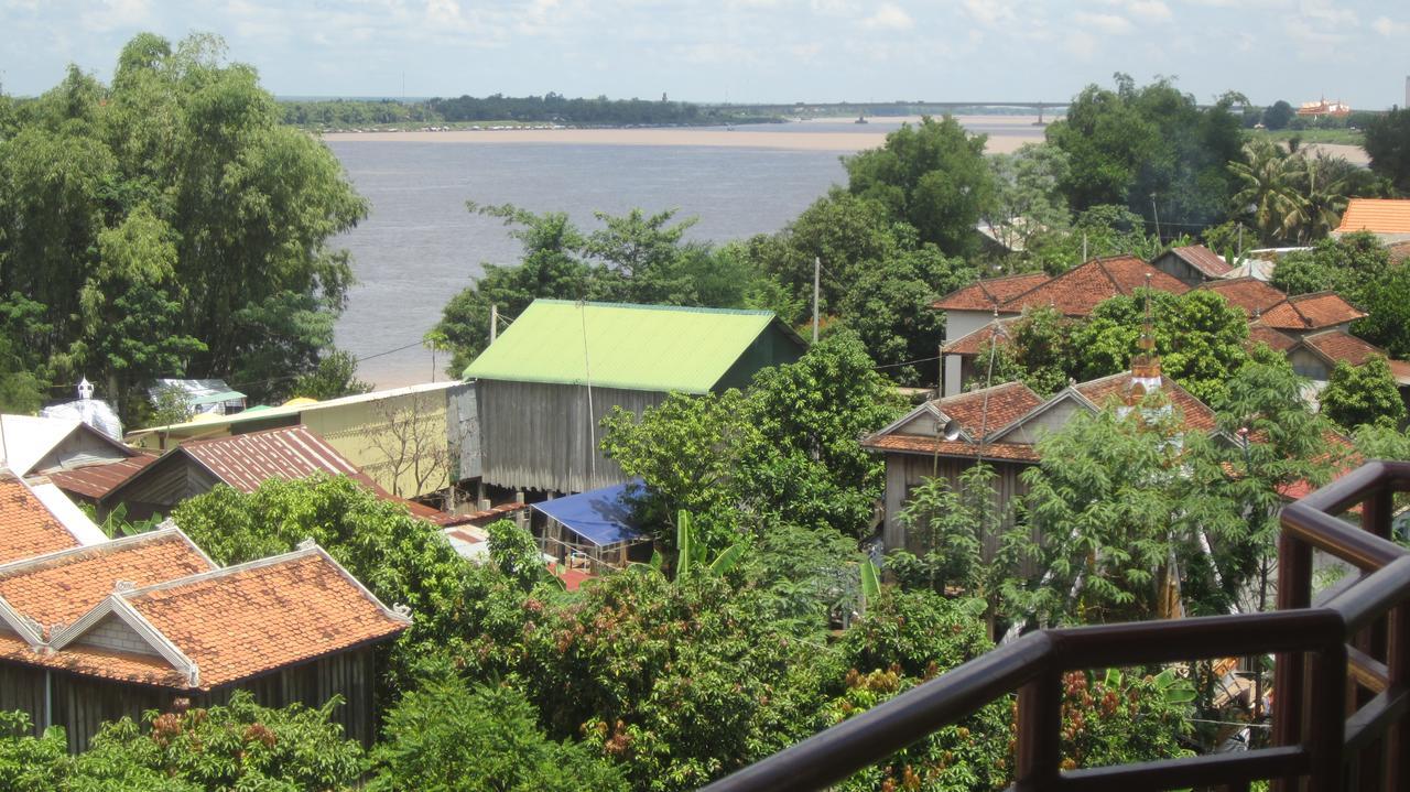 קמפונג צ'אם Phalla Riverside מראה חיצוני תמונה